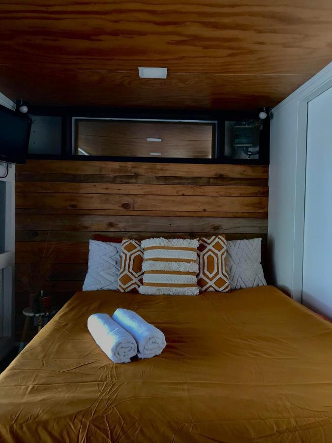 Onehunga Garden Tinyhouse With Parking Hotell Auckland Exteriör bild